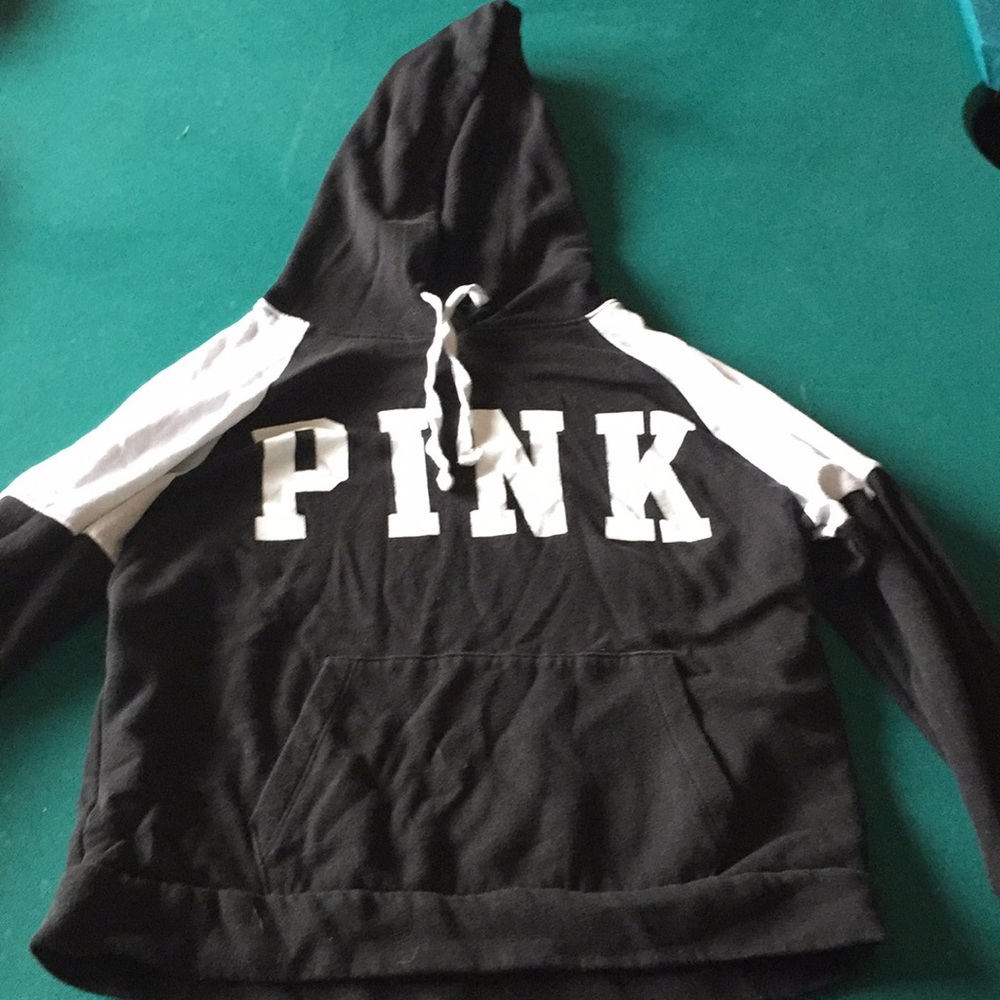 A sweatshirt from the brand PINK